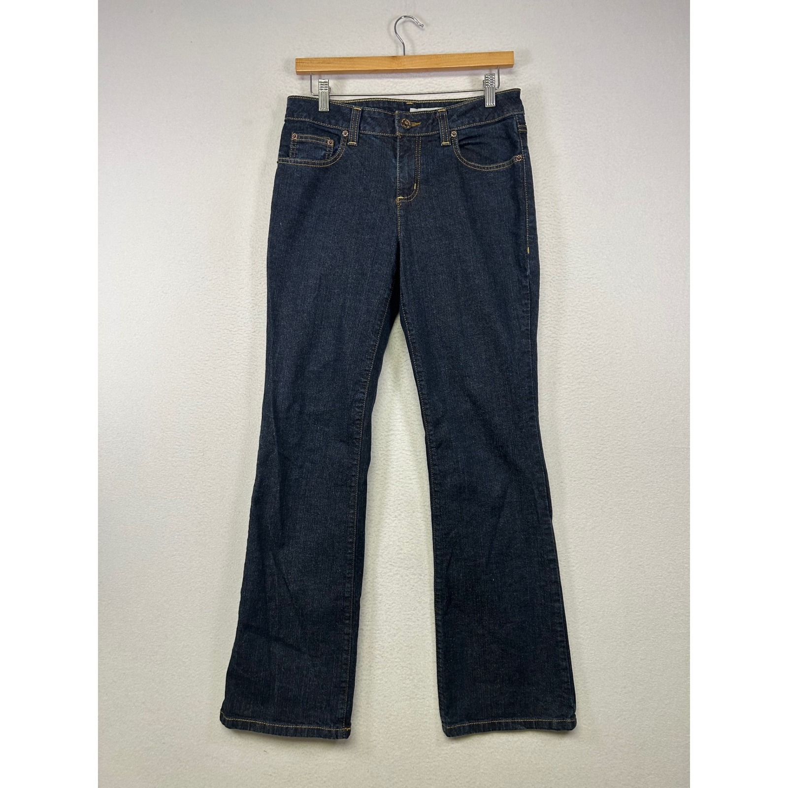 Classic Minimalist Dkny Jeans Womens Size 8 Dark Indigo Bootcut Stretch Denim